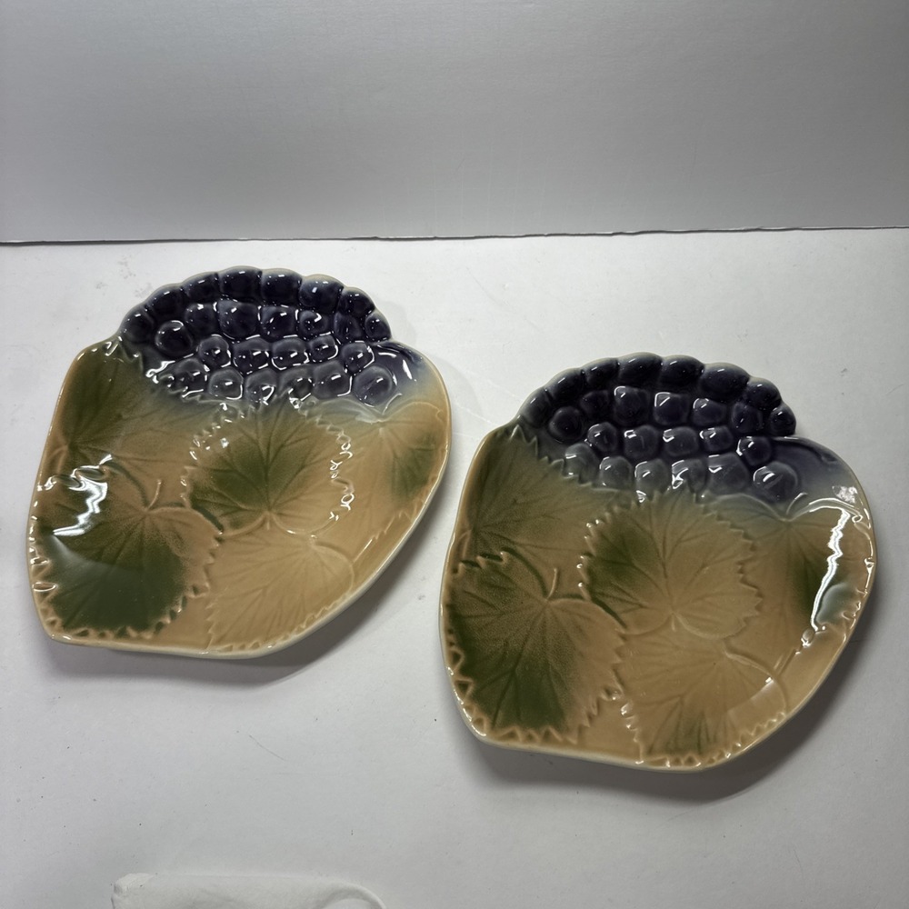 Vintage Jars France Set Of 2 Majolica Plates Grape & Leaf